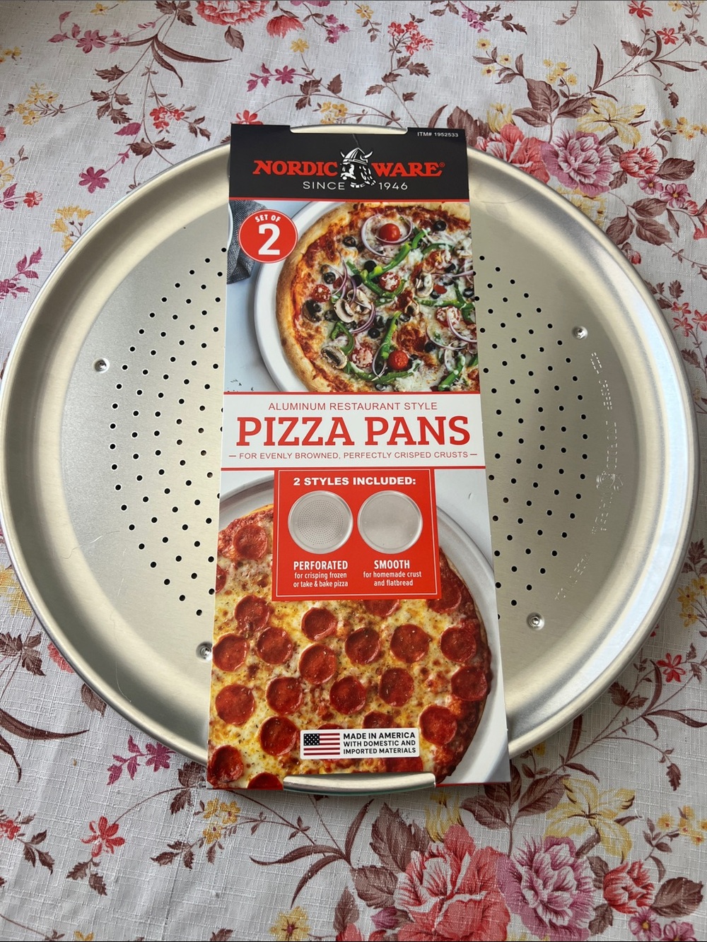 Nordic Ware Silver Aluminum Pizza Pan - set of 2